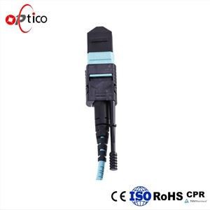 Tirador de lengüeta para conector MTP